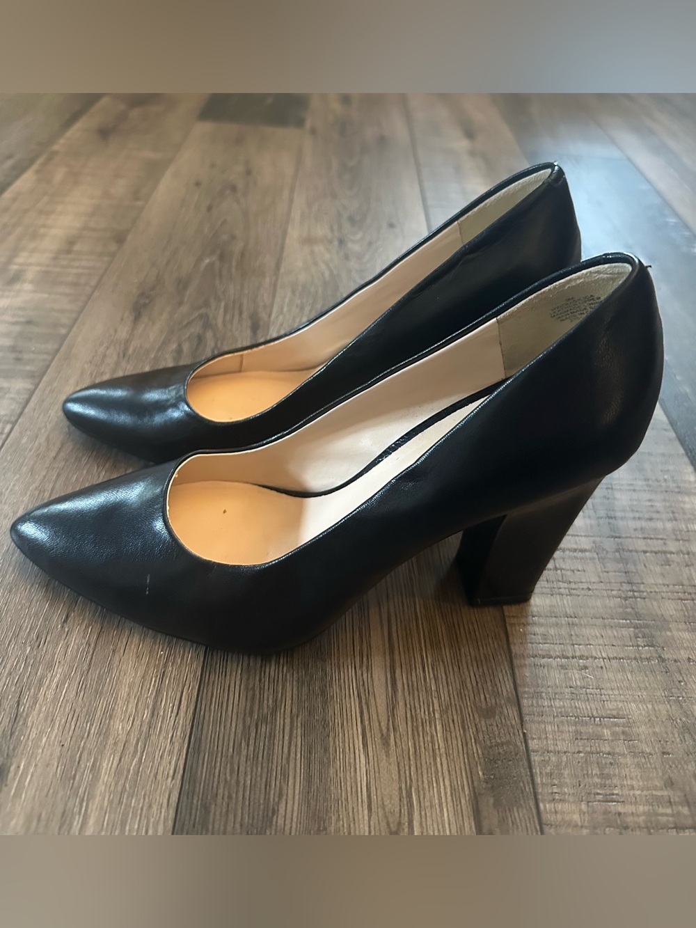 Nine West Cara Black Leather Block Heel Pumps Pointed Toe Leather Womens 9